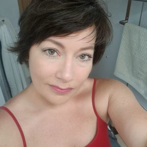 Meet your Posher, Jenn